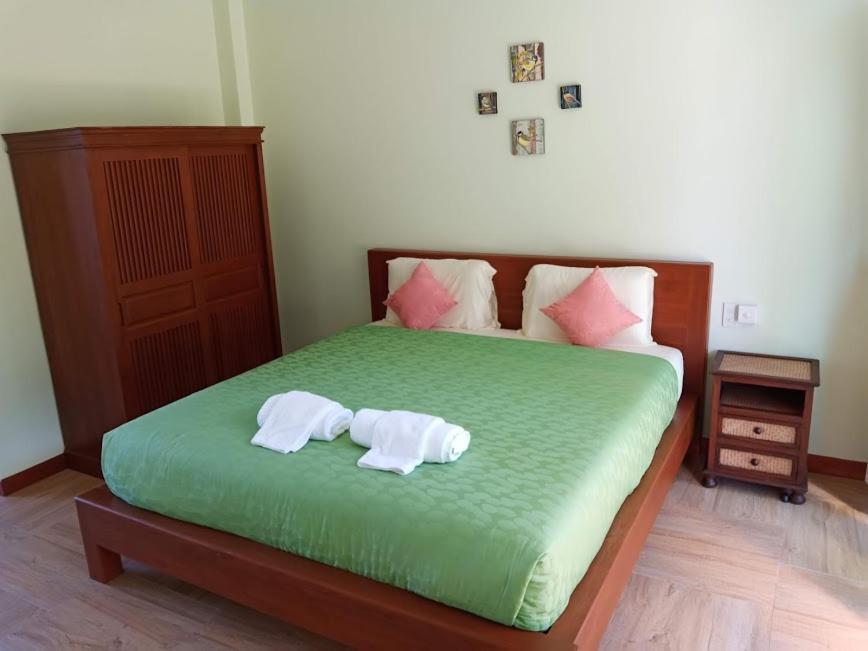 Yen~Yen B&B Prachuap Khiri Khan Esterno foto