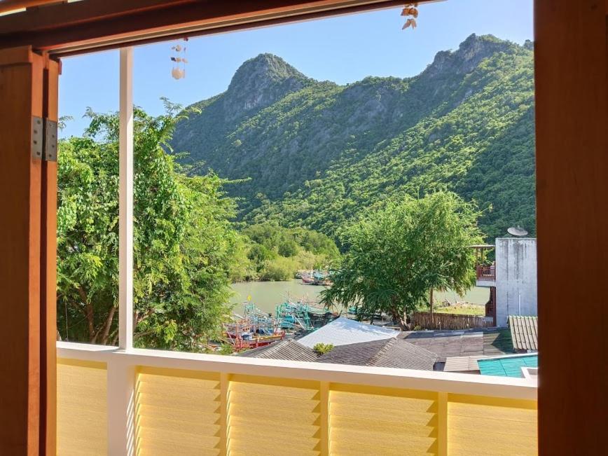 Yen~Yen B&B Prachuap Khiri Khan Esterno foto